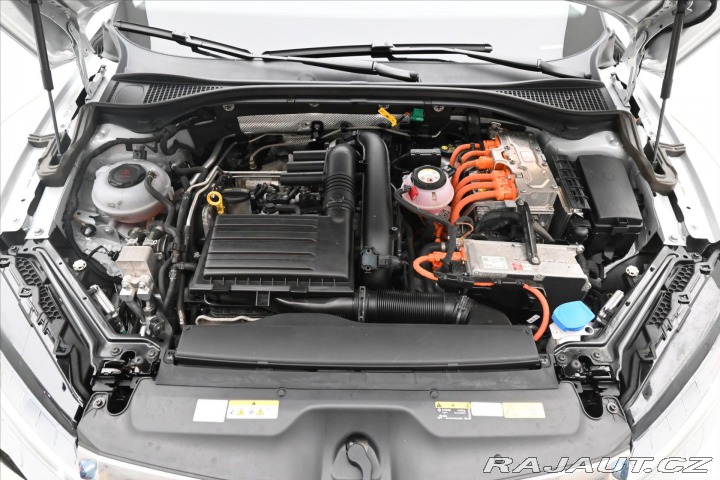 Škoda Superb 1,4 TSI iV 160 kW DSG Sty 2022