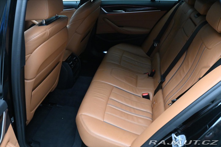 BMW 5 3,0 530d 195 kW xDrive SP 2019