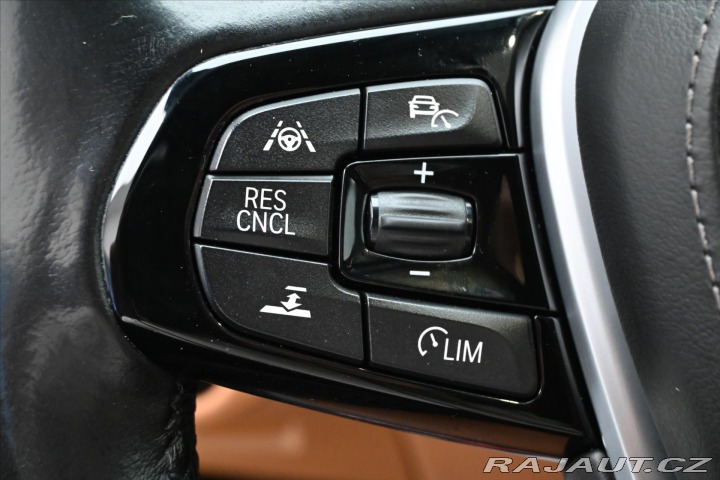 BMW 5 3,0 530d 195 kW xDrive SP 2019