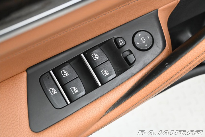 BMW 5 3,0 530d 195 kW xDrive SP 2019