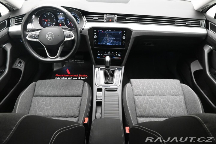 Volkswagen Passat 2,0 TDI 110 kW DSG Busine 2022