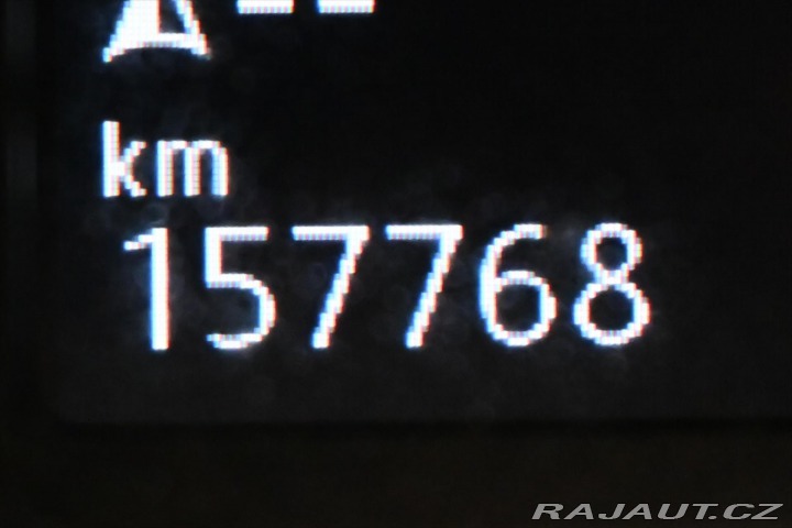 Volkswagen Passat 2,0 TDI 110 kW DSG Busine 2022