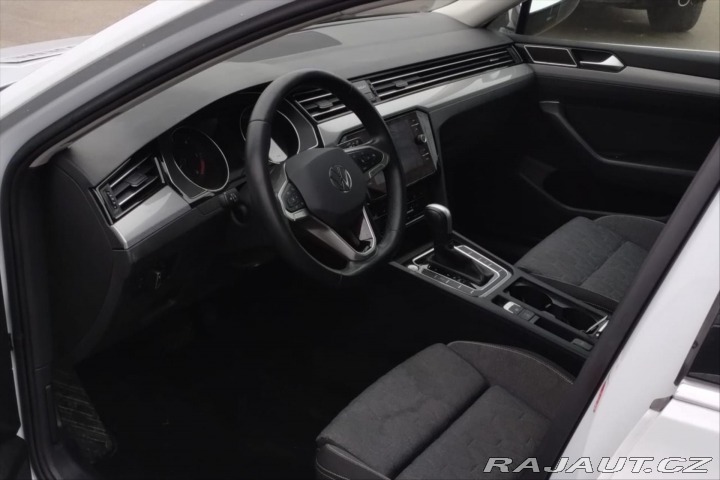 Volkswagen Passat 2,0 TDI 110 kW Business V 2022
