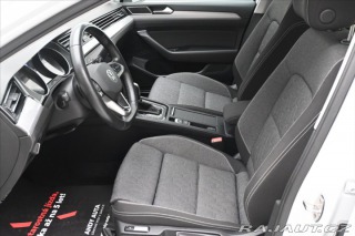 Volkswagen Passat 2,0 TDI 110 kW DSG Busine 2022