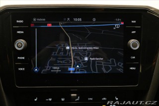 Volkswagen Passat 2,0 TDI 110 kW DSG Busine 2022