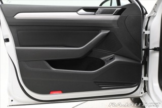 Volkswagen Passat 2,0 TDI 110 kW DSG Busine 2022