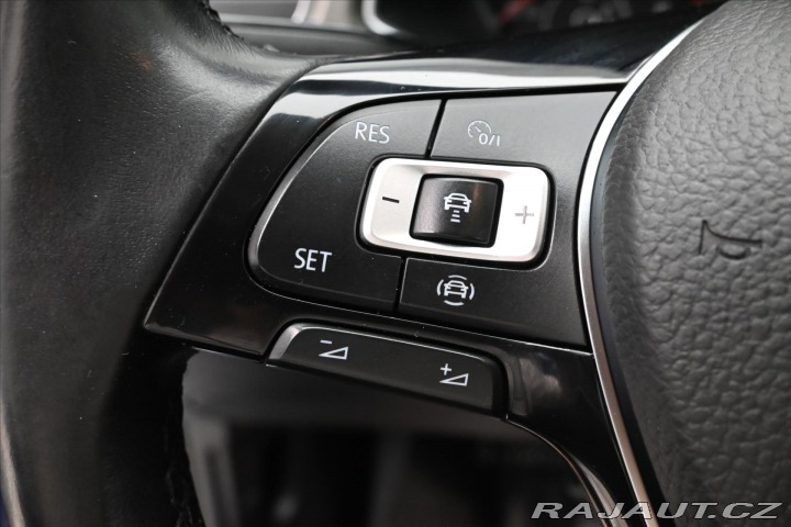 Volkswagen T-Roc 1,5 TSI 110kW DSG Navi Zá 2020