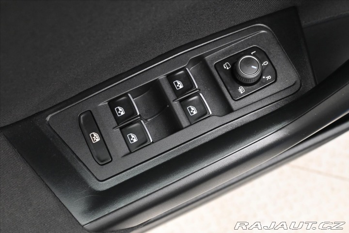 Volkswagen T-Roc 1,5 TSI 110kW DSG Navi Zá 2020