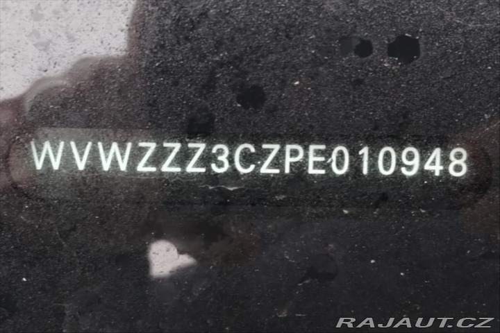 Volkswagen Passat 2,0 TDI 110 kW DSG Busine 2022