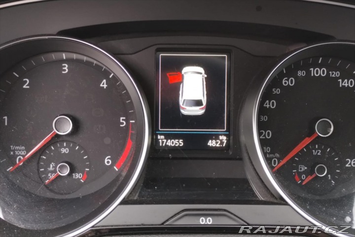 Volkswagen Passat 2,0 TDI 110 kW DSG Busine 2022