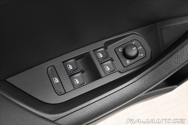 Škoda Karoq 1,6 TDI 85 KW Ambition Zá 2020