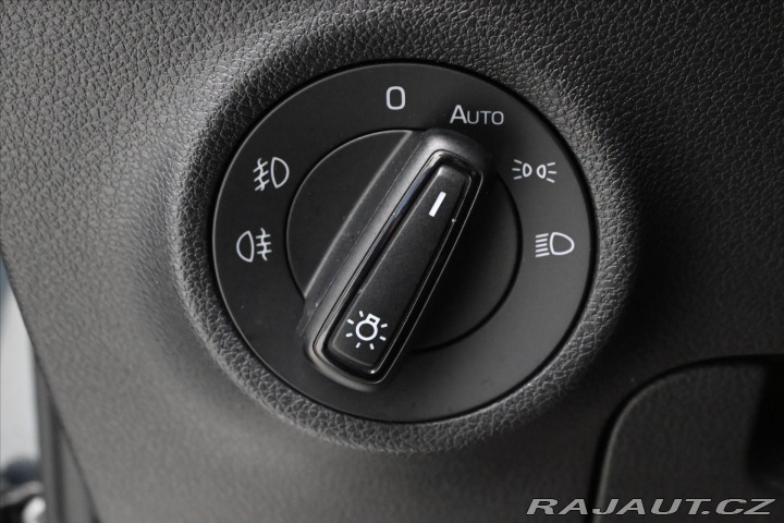 Škoda Karoq 1,6 TDI 85 KW Ambition Zá 2020