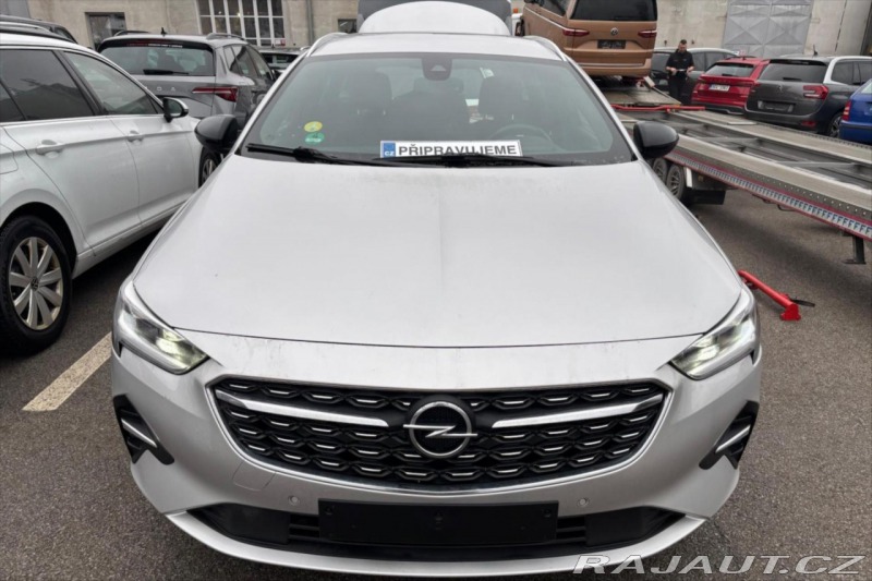 Opel Insignia 2,0 CDTi 128kW AT8 VŮZ PŘ