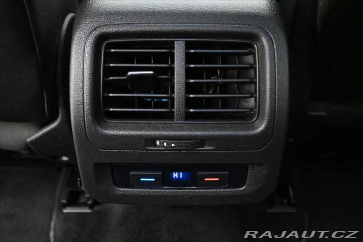 Volkswagen Touran 2,0 TDI 110 kW DSG Highli 2019