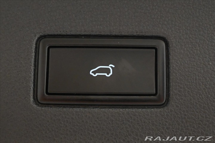 Volkswagen Touran 2,0 TDI 110 kW DSG Highli 2019