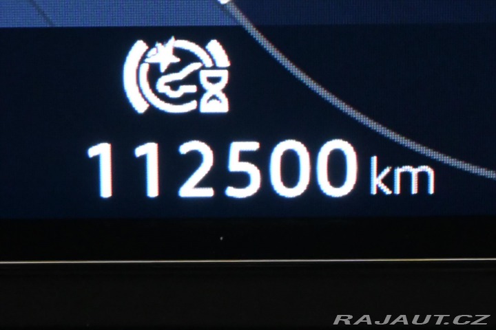 Volkswagen Golf 2,0 TDI 110 kW DSG Busine 2022