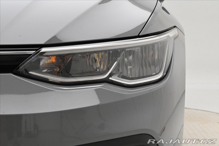 Volkswagen Golf 2,0 TDI 110 kW DSG Busine 2022