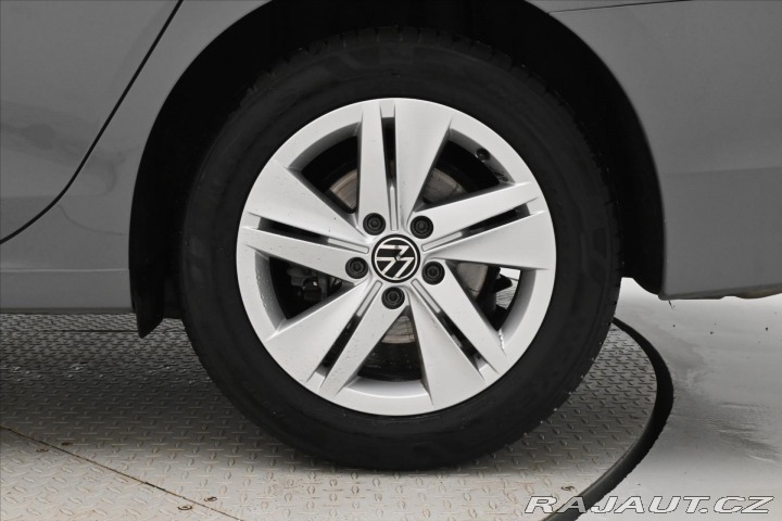 Volkswagen Golf 2,0 TDI 110 kW DSG Busine 2022