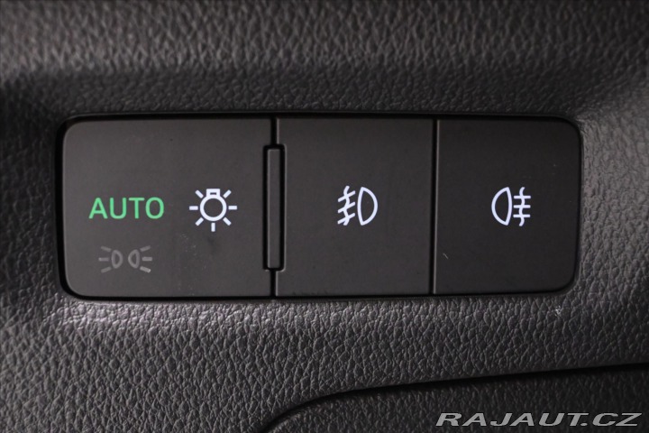 Škoda Octavia 2,0 TDI 110KW DSG Style Z 2021