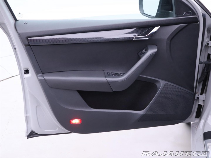 Škoda Octavia 2,0 TDI 135kW DSG Navigac 2014