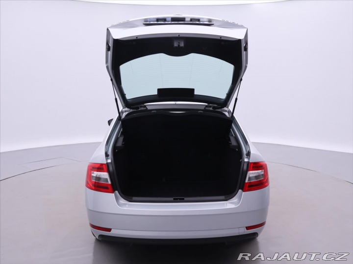 Škoda Octavia 1,6 TDI 85kW Ambition CZ 2020