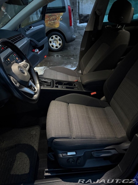 Volkswagen Passat 1,5   TSI 110kW DSG R-Lin 2020