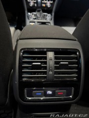 Volkswagen Passat 1,5   TSI 110kW DSG R-Lin 2020