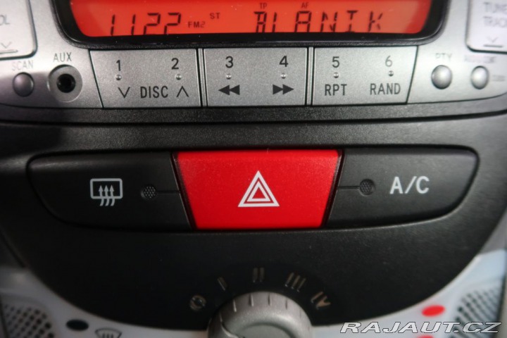 Peugeot 107 1.0i,CZ,50kW,Manuál 2010