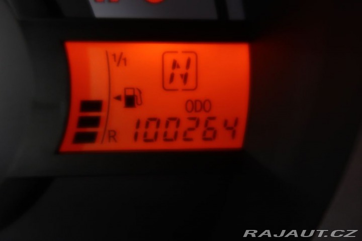 Peugeot 107 1.0i,CZ,50kW,Manuál 2010