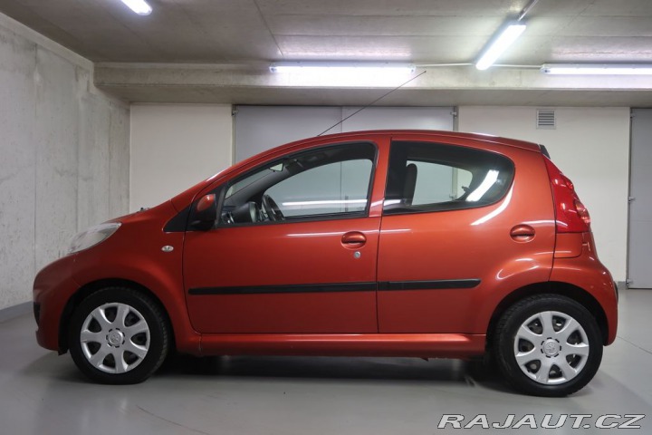 Peugeot 107 1.0i,CZ,50kW,Manuál 2010