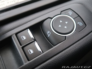 Ford Tourneo Custom 2.0TDCi,CZ,8Míst,Titanium 2022