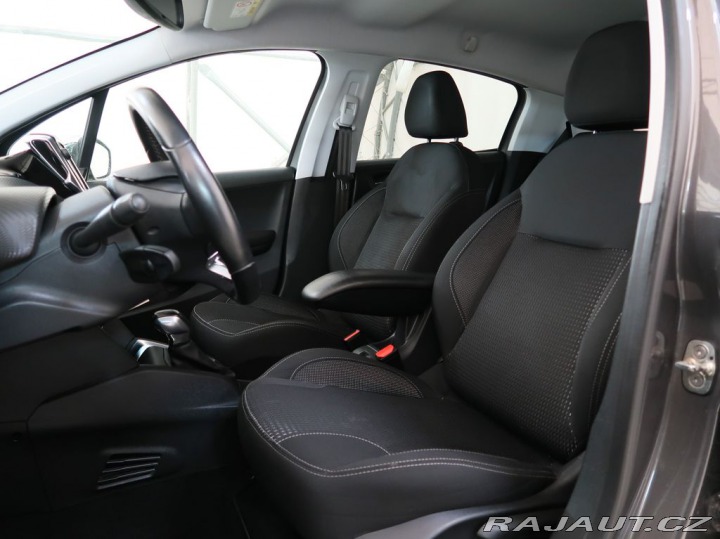 Peugeot 208 1.2PureTech,61kW,ALLURE,M 1800