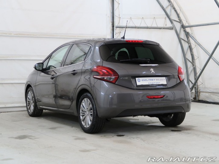 Peugeot 208 1.2PureTech,61kW,ALLURE,M 1800