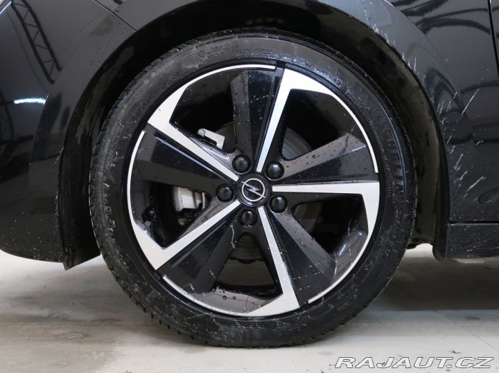 Opel Astra 1.2TURBO,96kW,GS,AT8 1800