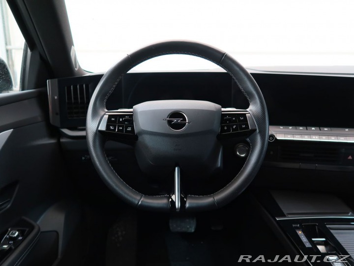 Opel Astra 1.2TURBO,96kW,GS,AT8 1800