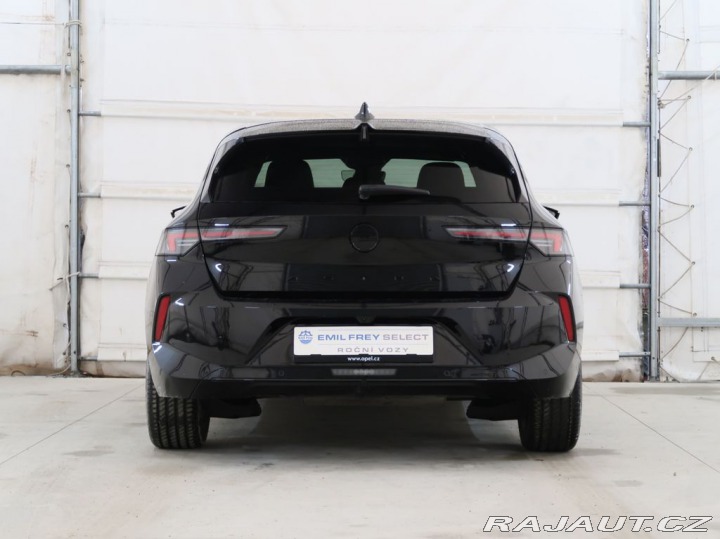 Opel Astra 1.2TURBO,96kW,GS,AT8 1800