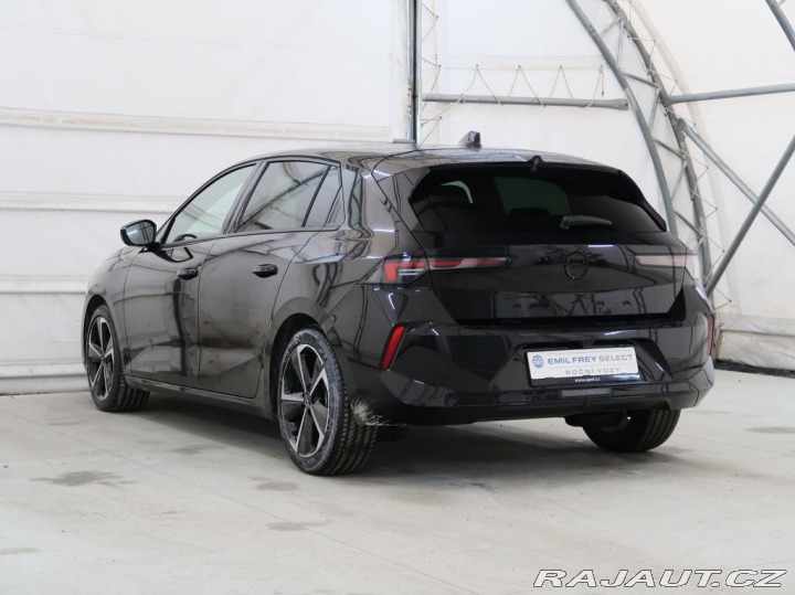 Opel Astra 1.2TURBO,96kW,GS,AT8 1800