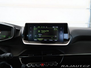 Peugeot 2008 1.2PureTech,74kW,ALLURE,M 1800