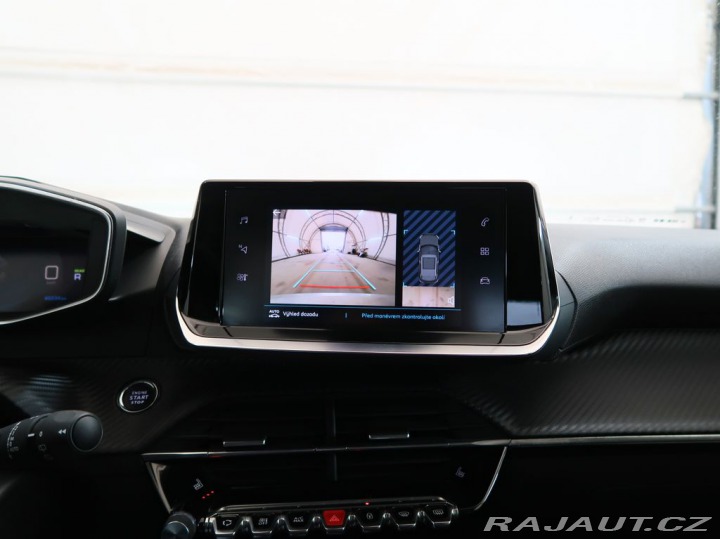 Peugeot 2008 ELECTRO,100kW,ALLURE,50kW 1800