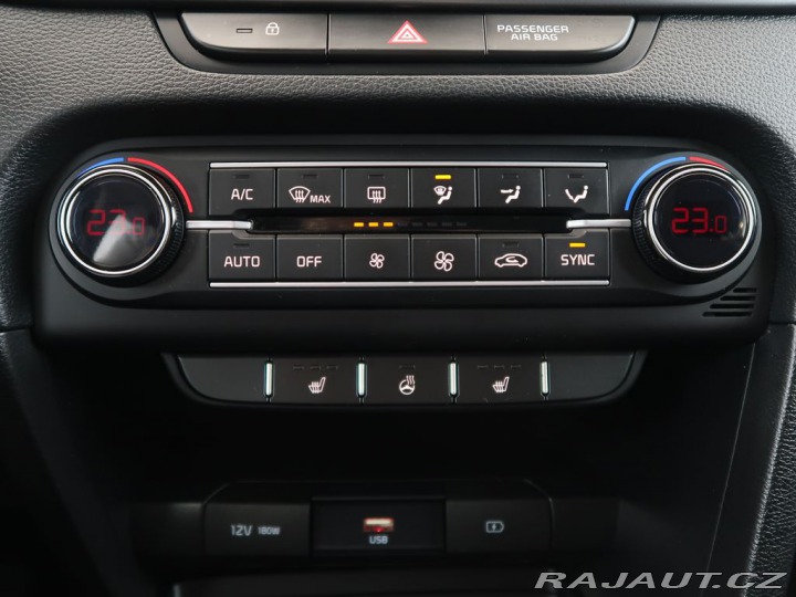 Kia Ceed 1.6CRDi,100kW,CZ,Manuál 2020