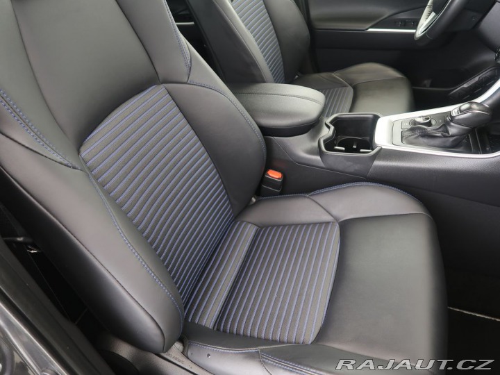 Toyota RAV4 2.5Hybrid4x4,CZ,1Maj,Sele 2022