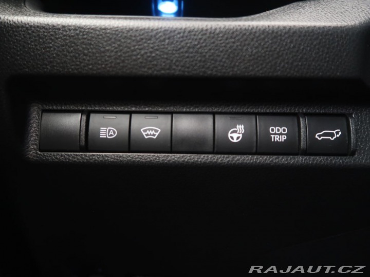 Toyota RAV4 2.5Hybrid4x4,CZ,1Maj,Sele 2022