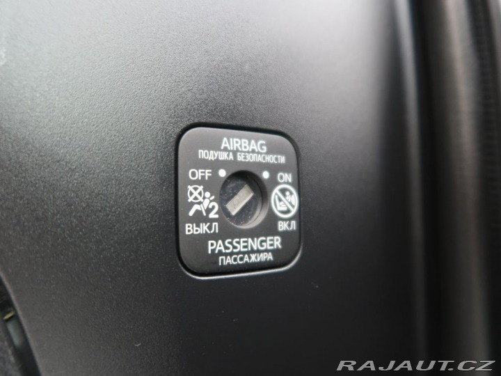 Toyota RAV4 2.5Hybrid4x4,CZ,1Maj,Sele 2022