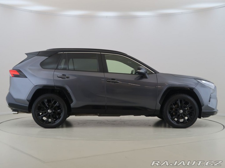 Toyota RAV4 2.5Hybrid4x4,CZ,1Maj,Sele 2022