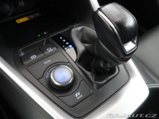 Toyota RAV4 2.5Hybrid4x4,CZ,1Maj,Sele 2022