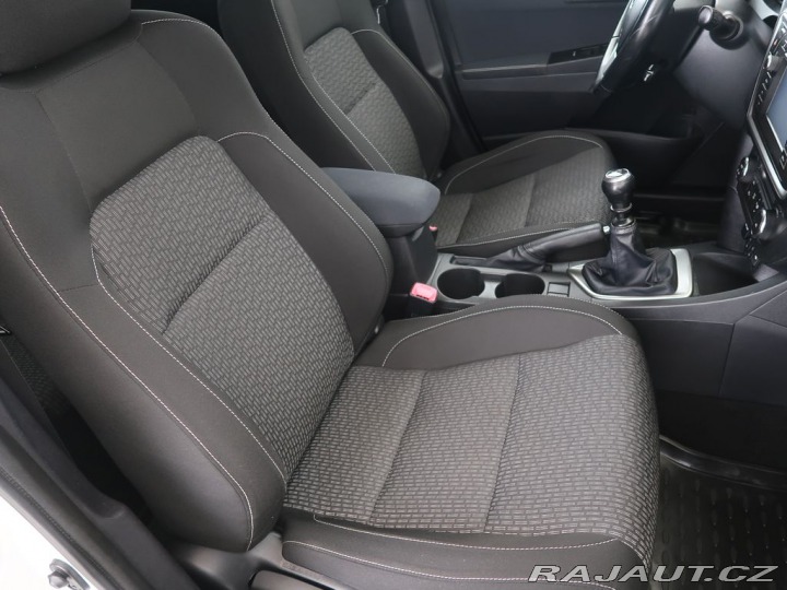 Toyota Auris 1.6Valvematic,97kW,CZ,Act 2015
