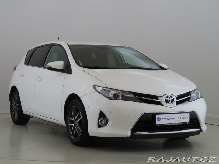 Toyota Auris 1.6Valvematic,97kW,CZ,Act 2015