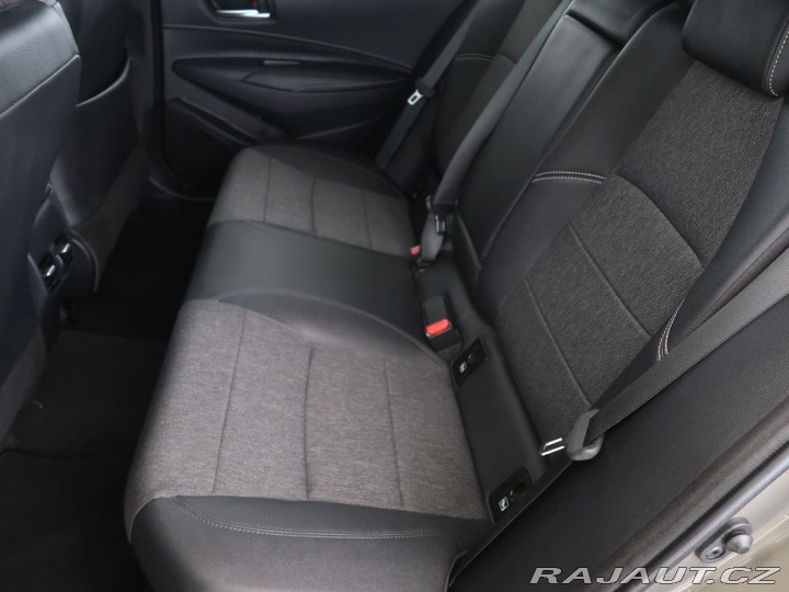 Toyota Corolla 1.8Hybrid,CZ,1Maj,Comfort 2023