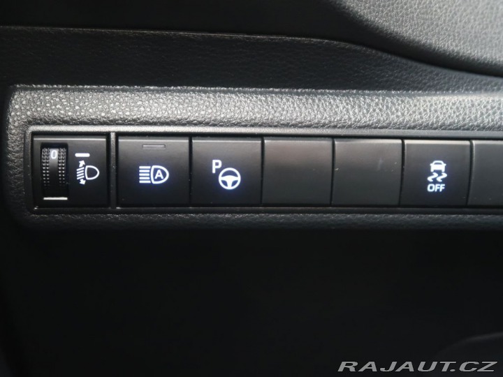 Toyota Corolla 1.8Hybrid,CZ,1Maj,Comfort 2023