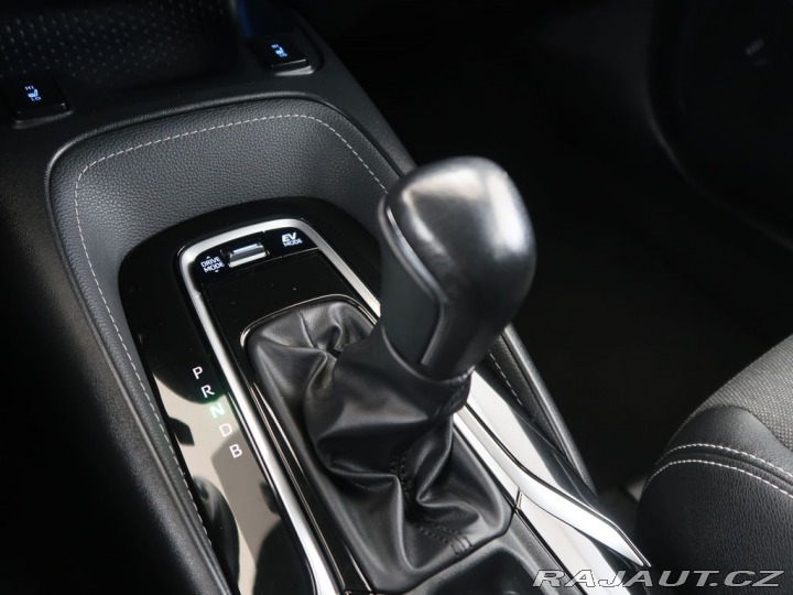 Toyota Corolla 1.8Hybrid,CZ,1Maj,Comfort 2023